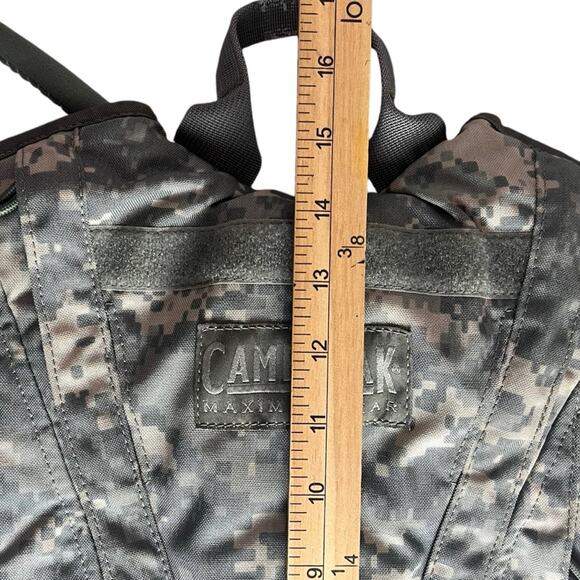US Army CAMELBAK Camouflage Backpack Water Hydration System Bladder Military - Picture 4 of 8